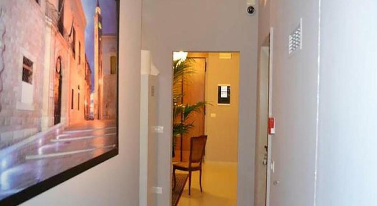 B&B Longobardi Трани Екстериор снимка